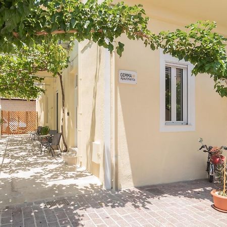 Gemma Apartments Палеохора Екстер'єр фото